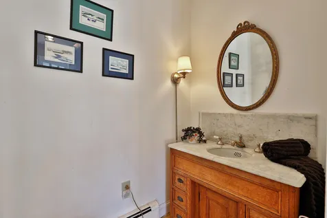 2238 Blackmer Boulevard Stockbridge VT 05772