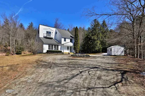2238 Blackmer Boulevard Stockbridge VT 05772