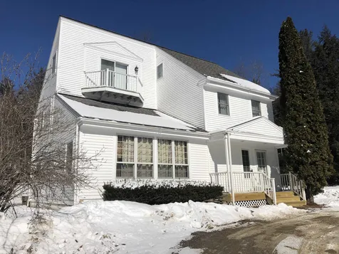 2238 Blackmer Boulevard Stockbridge VT 05772