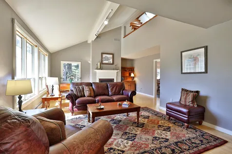 2238 Blackmer Boulevard Stockbridge VT 05772