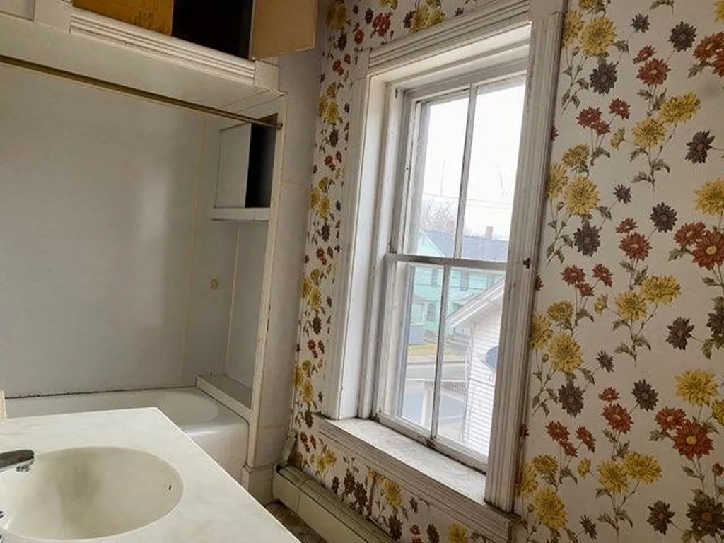 121 Benmont Avenue Bennington VT 05201