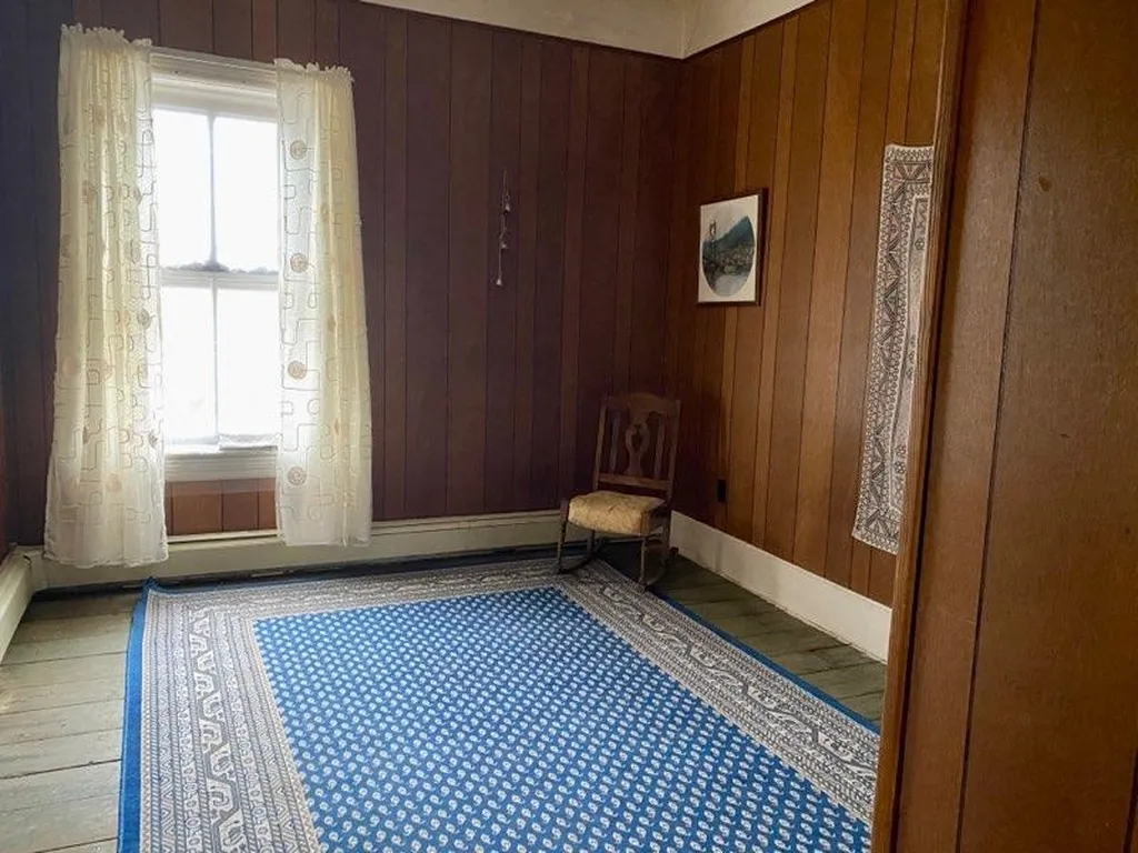 121 Benmont Avenue Bennington VT 05201