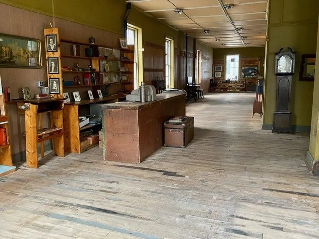 121 Benmont Avenue Bennington VT 05201