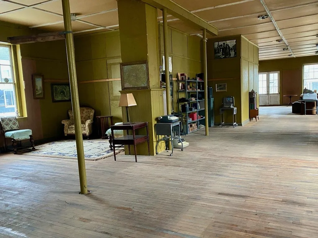 121 Benmont Avenue Bennington VT 05201