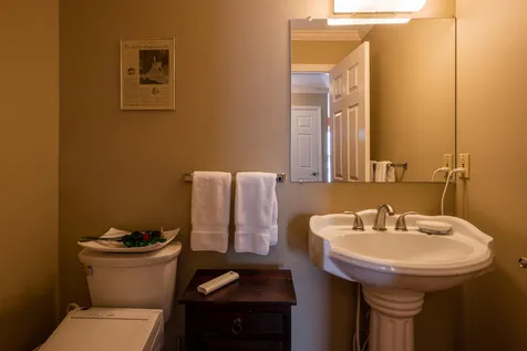7 Stonegate Drive Middlebury VT 05753