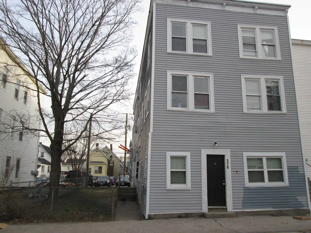 178 Central Street Manchester NH 03103