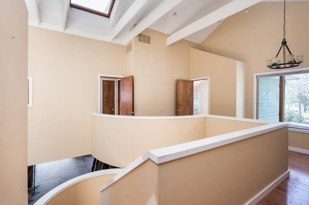 45 F W Hartford Drive Portsmouth NH 03801