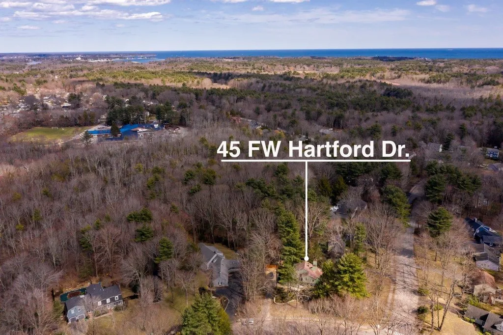 45 F W Hartford Drive Portsmouth NH 03801