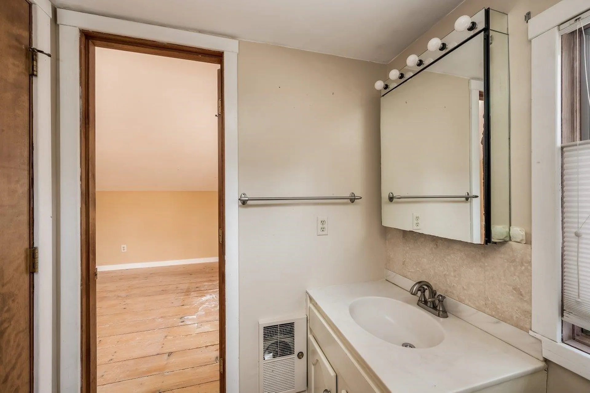 45 F W Hartford Drive Portsmouth NH 03801