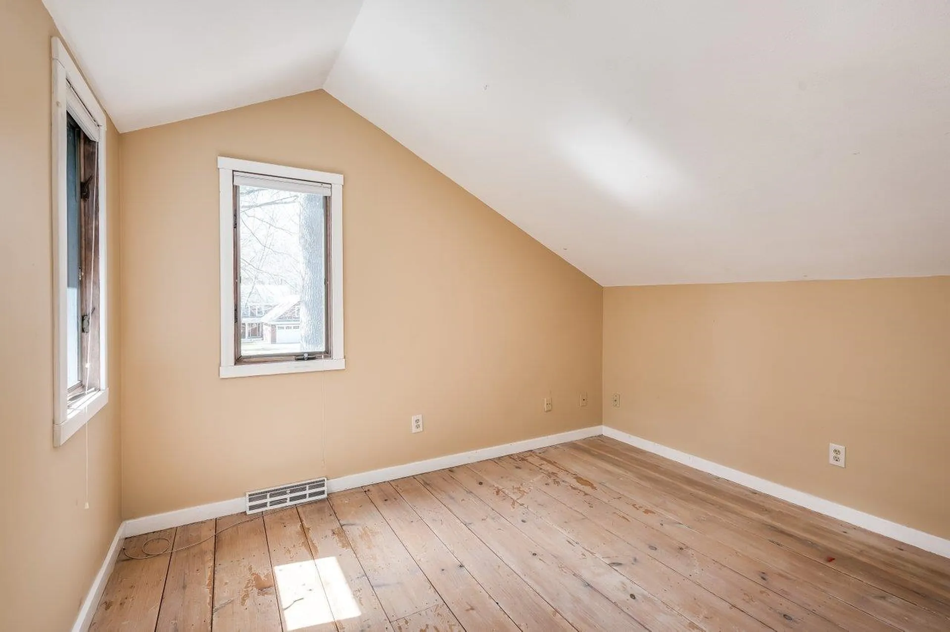 45 F W Hartford Drive Portsmouth NH 03801