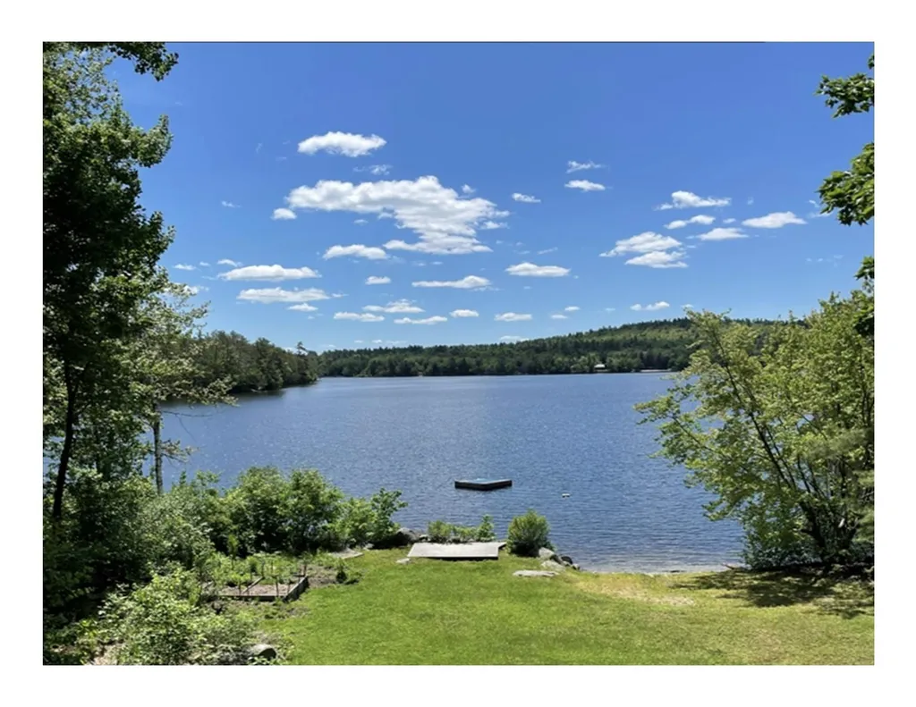 1341 Little Sunapee Road New London NH 03257