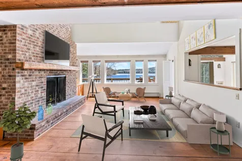 1341 Little Sunapee Road New London NH 03257