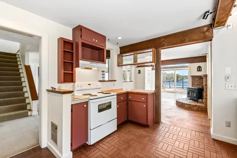1341 Little Sunapee Road New London NH 03257