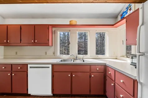 1341 Little Sunapee Road New London NH 03257
