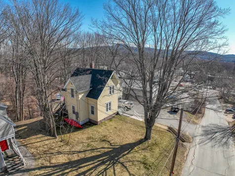 6 Crawford Street Plymouth NH 03264