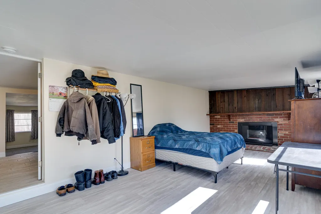 1 Bunker Lane Madbury NH 03823