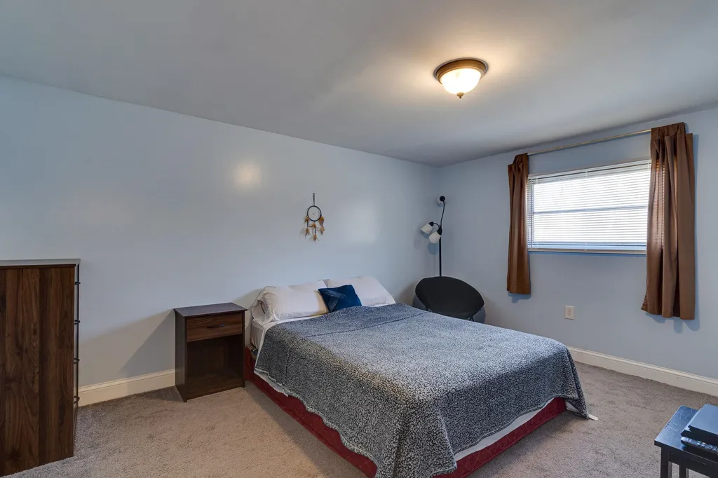 1 Bunker Lane Madbury NH 03823