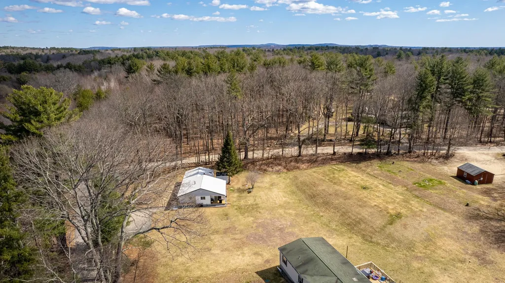 1 Bunker Lane Madbury NH 03823
