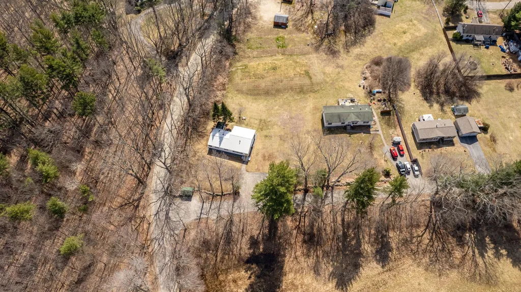 1 Bunker Lane Madbury NH 03823