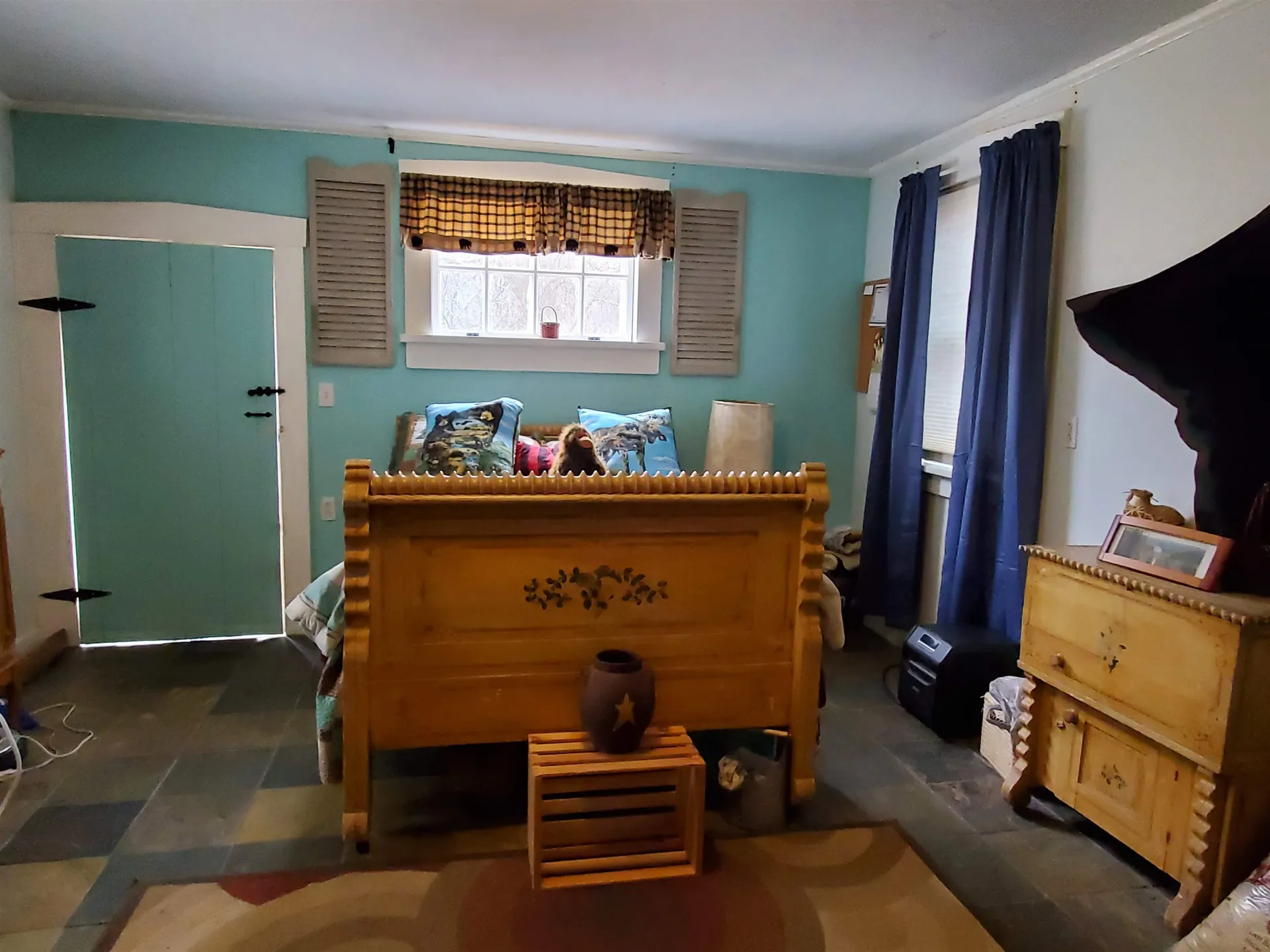 95 Windsor Road Claremont NH 03743