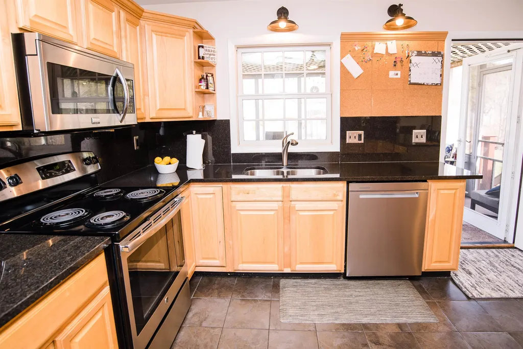 201 Crescent Beach Drive Burlington VT 05408