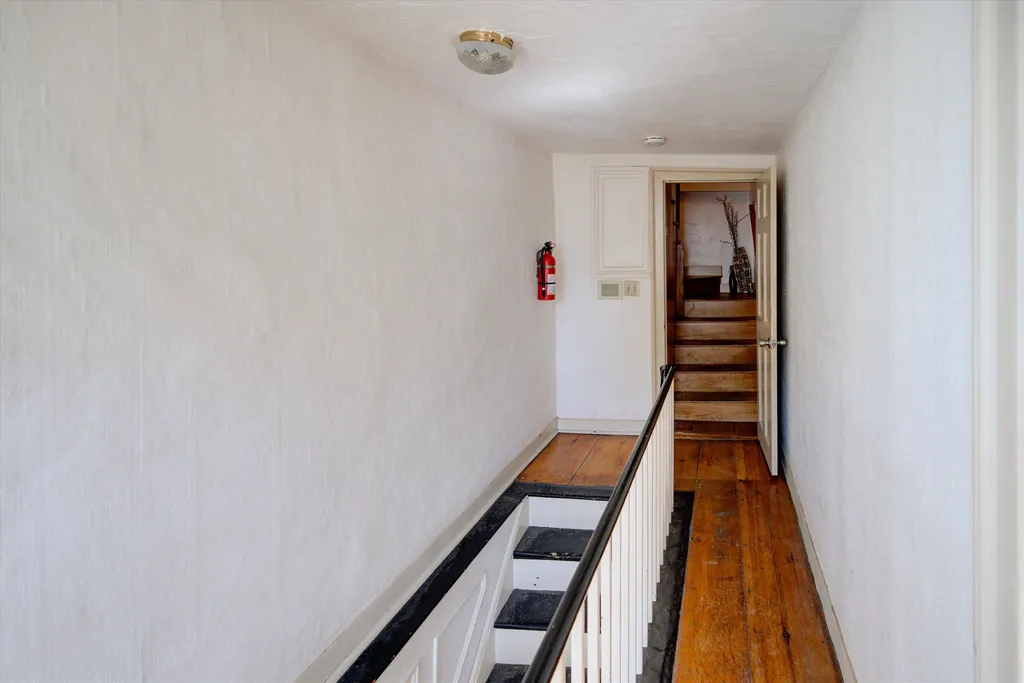 9 Sheafe Street Portsmouth NH 03801