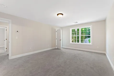 61 Old Walpole Road Keene NH 03431