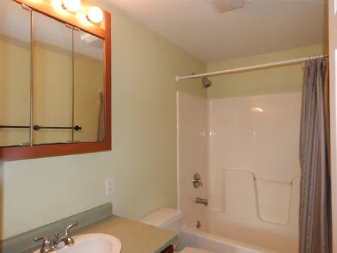 385 Broadlake Road Colchester VT 05446
