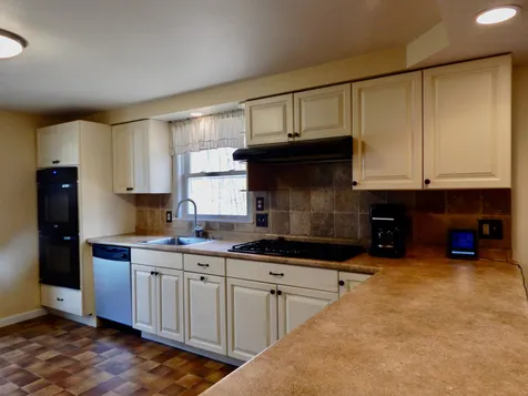 385 Broadlake Road Colchester VT 05446