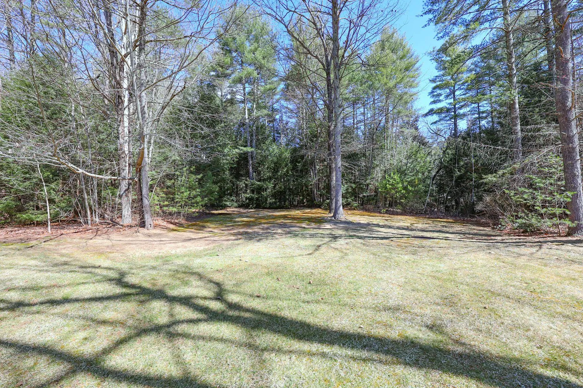 23 Edgewood Run Amherst NH 03031