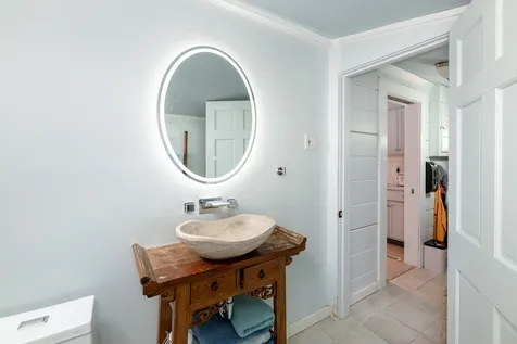 5 Cove Way New Hampton NH 03256