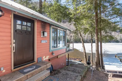 5 Cove Way New Hampton NH 03256