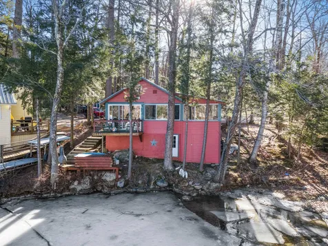 5 Cove Way New Hampton NH 03256