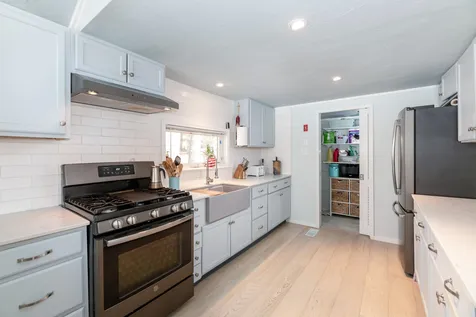 5 Cove Way New Hampton NH 03256