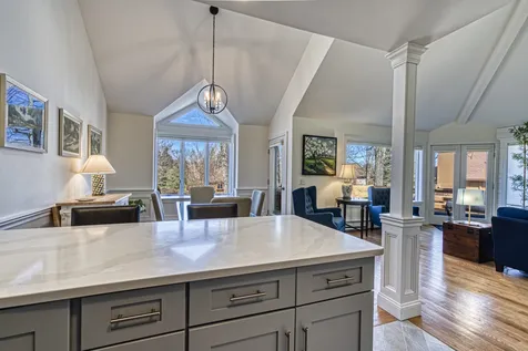 19 Overlook At Indian Cave Sunapee NH 03782