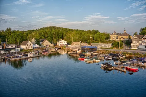 19 Overlook At Indian Cave Sunapee NH 03782