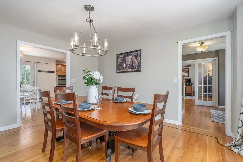 211 Oak Hill Road Barrington NH 03825