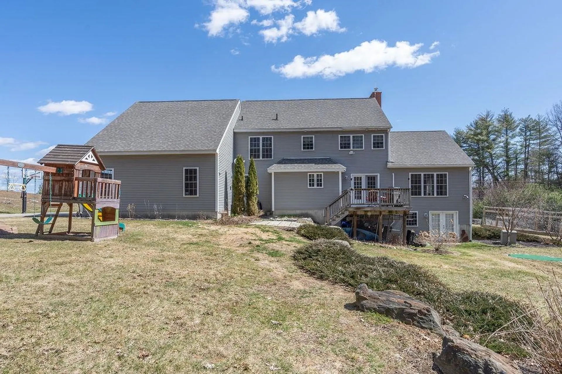 211 Oak Hill Road Barrington NH 03825