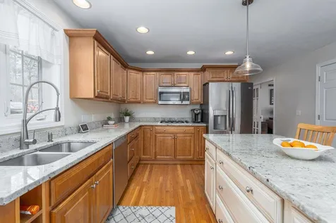211 Oak Hill Road Barrington NH 03825