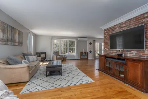211 Oak Hill Road Barrington NH 03825