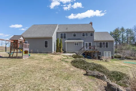 211 Oak Hill Road Barrington NH 03825