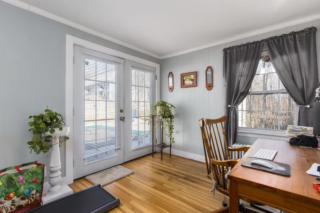 106 Oak Street Rollinsford NH 03869