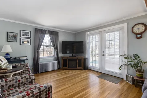 106 Oak Street Rollinsford NH 03869
