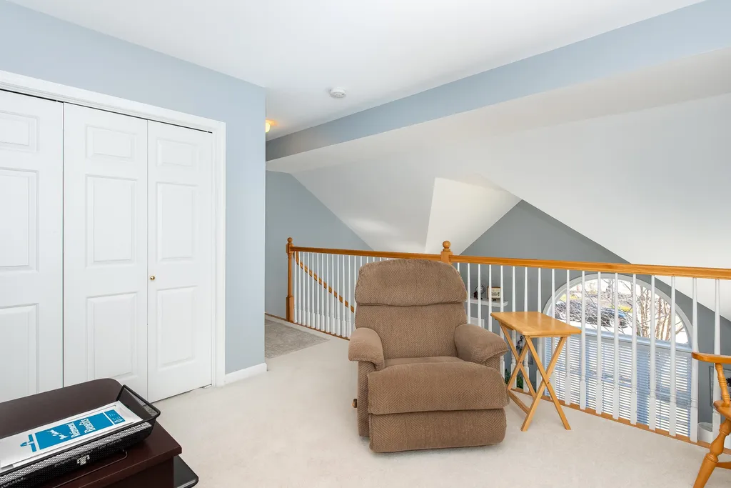 14 Saint Andrews Circle Dover NH 03820