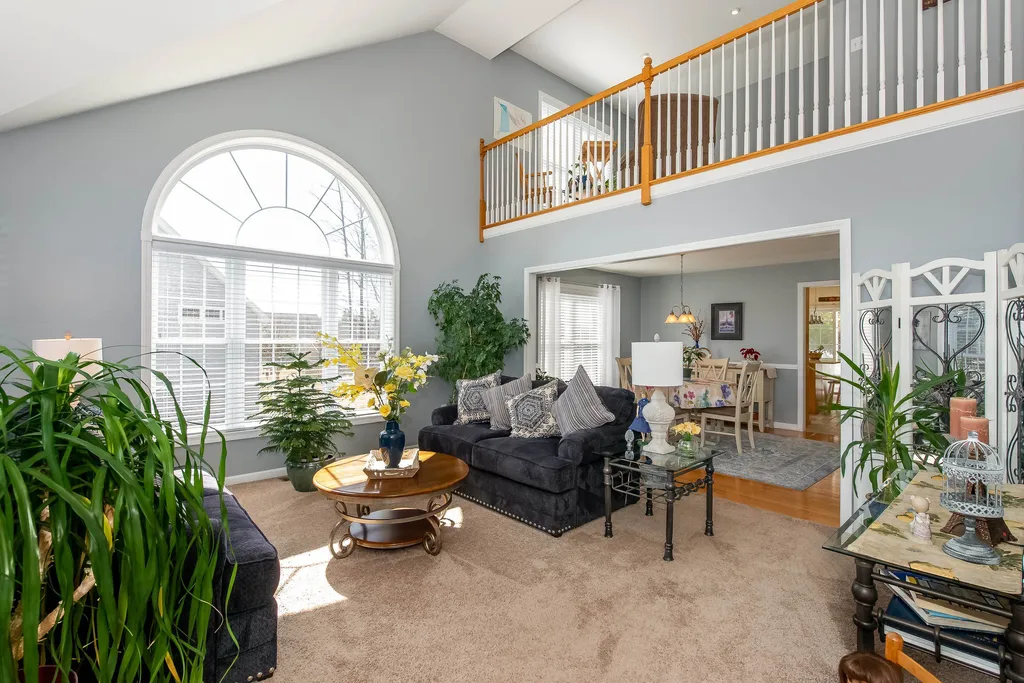14 Saint Andrews Circle Dover NH 03820