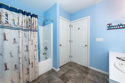 14 Saint Andrews Circle Dover NH 03820