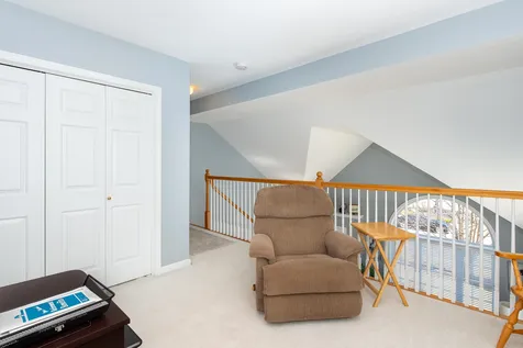 14 Saint Andrews Circle Dover NH 03820
