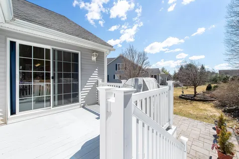 14 Saint Andrews Circle Dover NH 03820