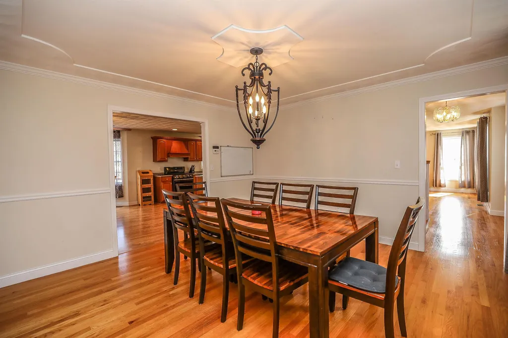 13 Hancock Lane Pelham NH 03076