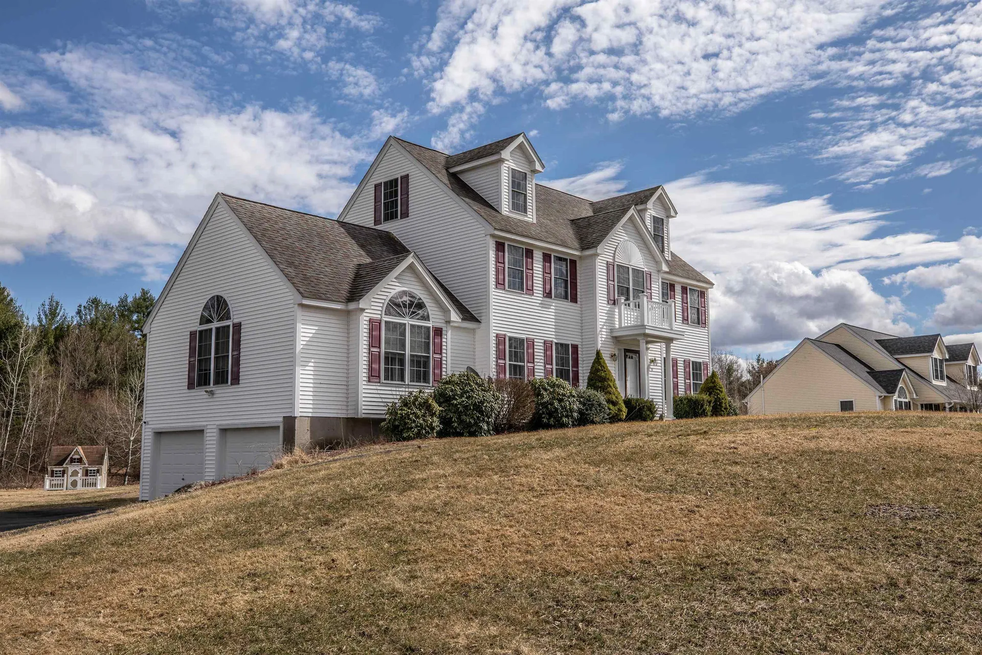 13 Hancock Lane Pelham NH 03076